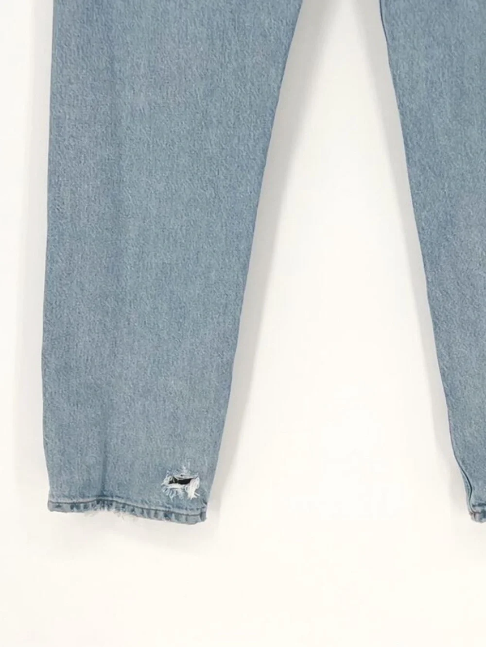 AGOLDE 90s Loose Fit Mid Rise Jeans Women’s Size 23 Captured Distressed Organic